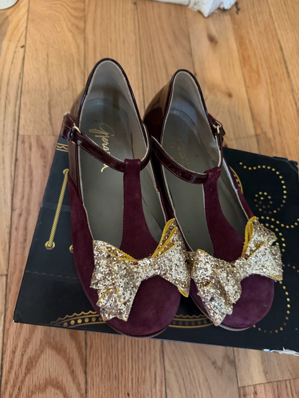 Itty Bitty Toes Burgundy T-Strap Flats with Gold Glitter Bow